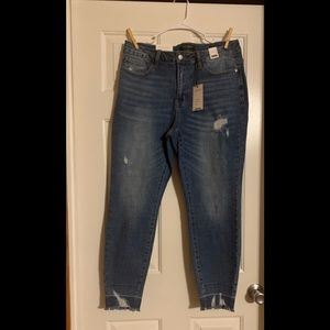 Judy Blue Women’s Jeans -14W (BNWT)